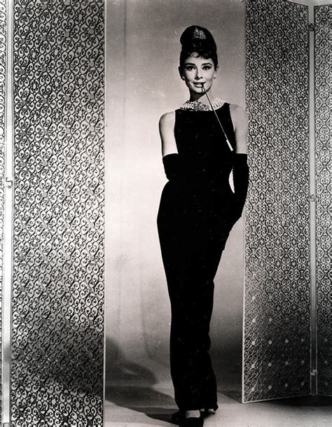 audrey hepburn dress givenchy in farbe|audrey hepburn tiffany dress.